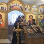 Епископ Феодор совершил литургию Преждеосвященных Даров в день празднования иконе Божией Матери «Державная»